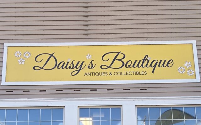 Daisy’s Boutique Antiques and Collectibles